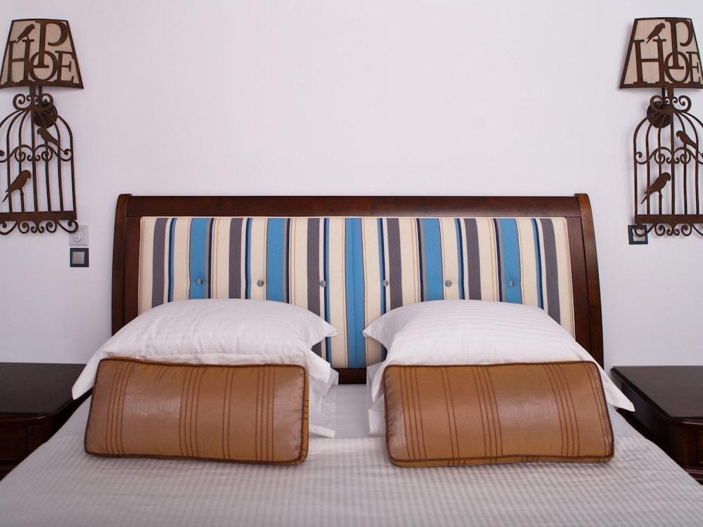 Miland Suites Adamantas  Buitenkant foto