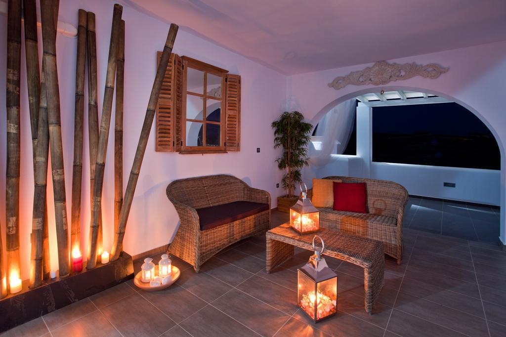 Miland Suites Adamantas  Buitenkant foto