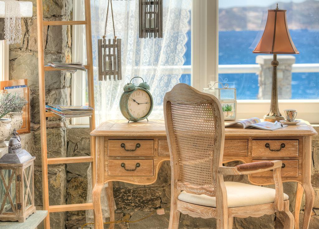 Miland Suites Adamantas  Buitenkant foto