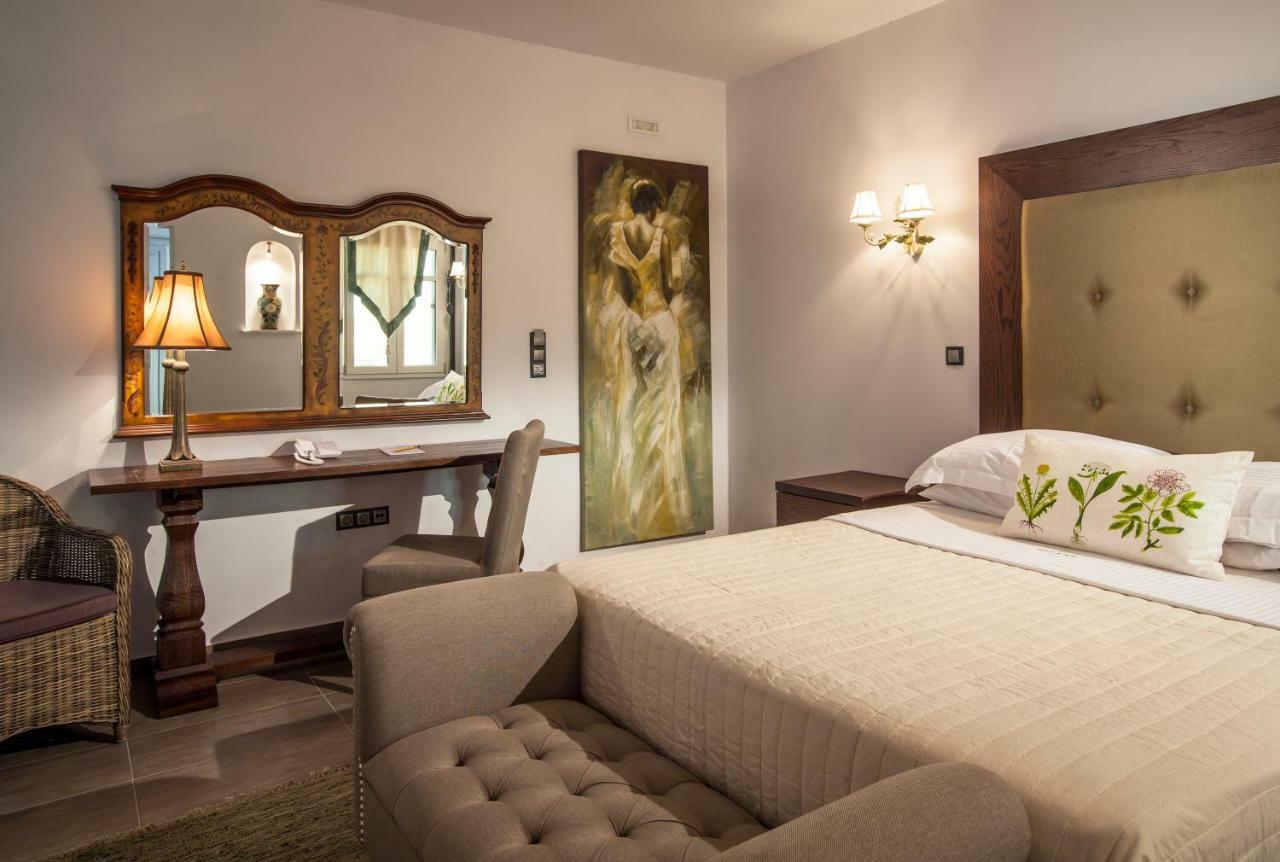 Miland Suites Adamantas  Buitenkant foto