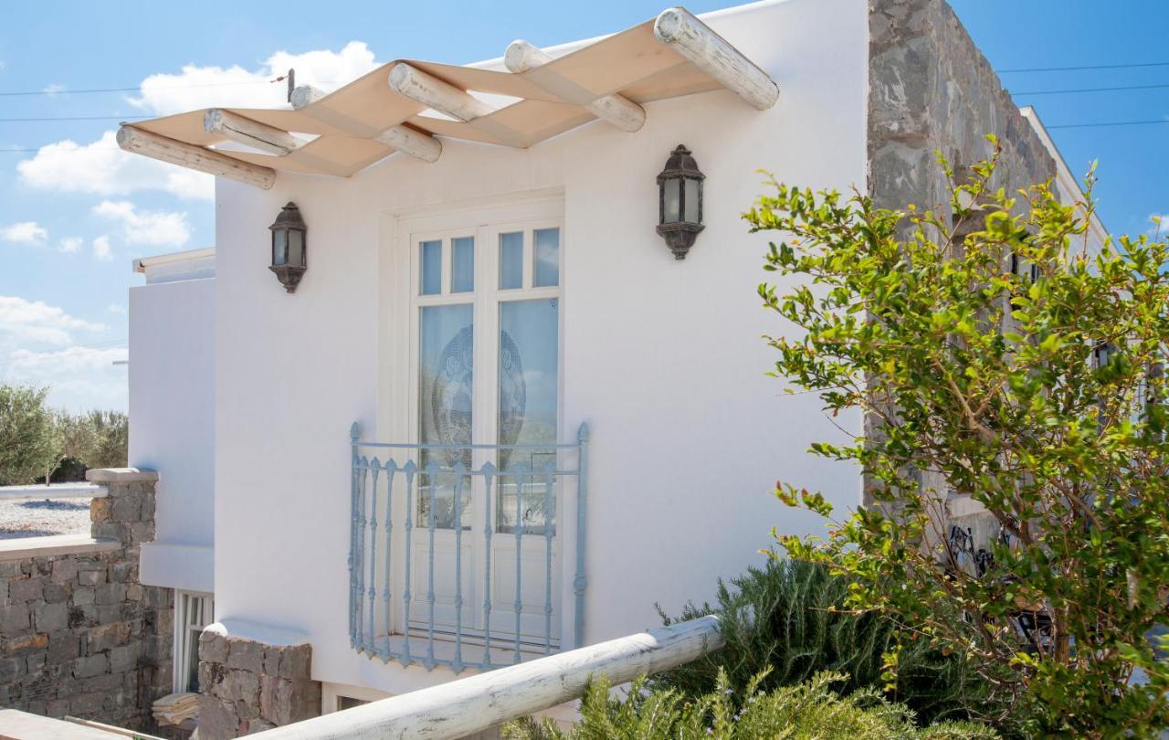 Miland Suites Adamantas  Buitenkant foto